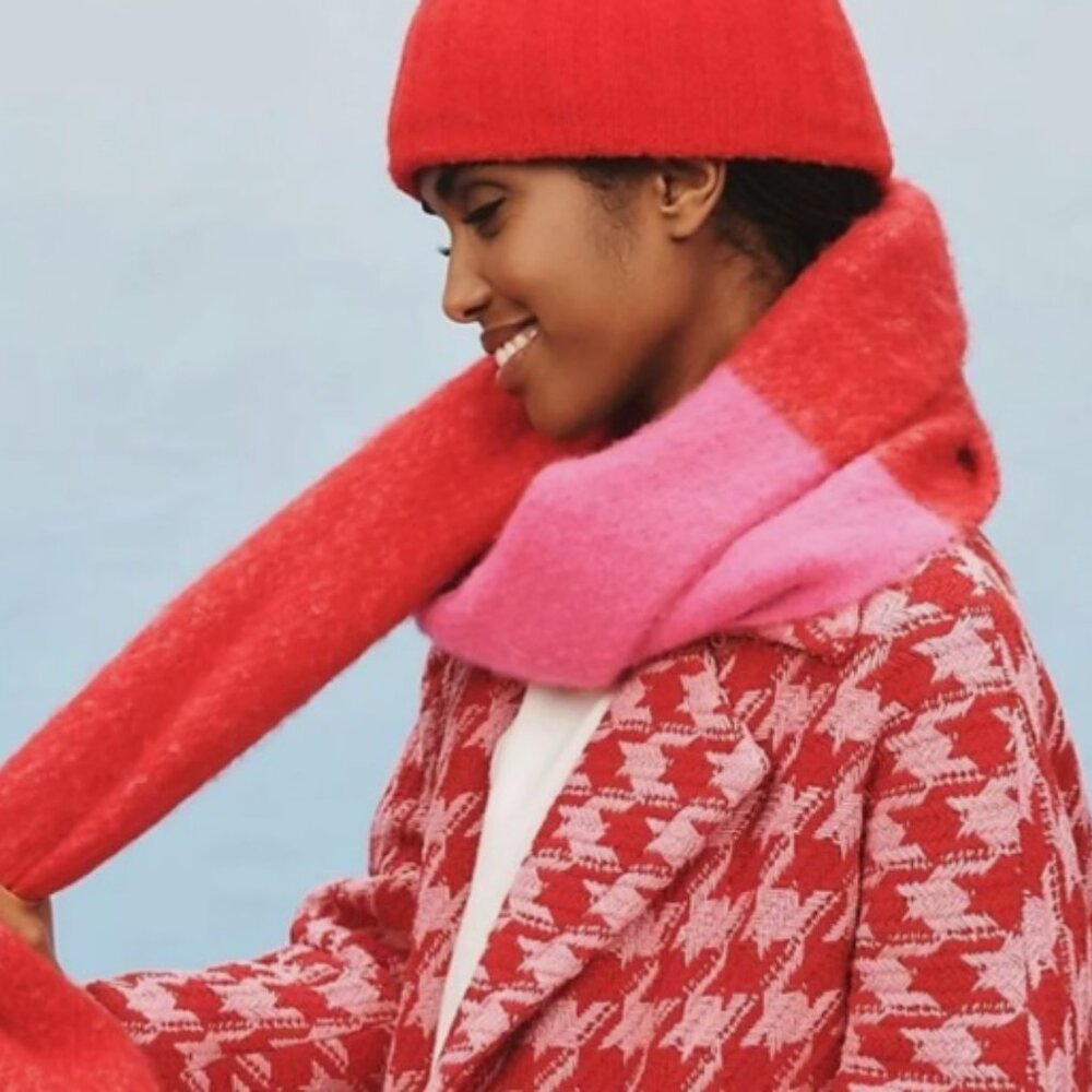 NWT Anthropologie Pink Red Chunky Knit Luxe Cozy Boho Long Winter Scarf